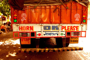 horn OK please